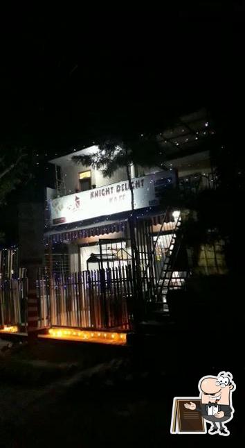 The exterior of KDK Snacks