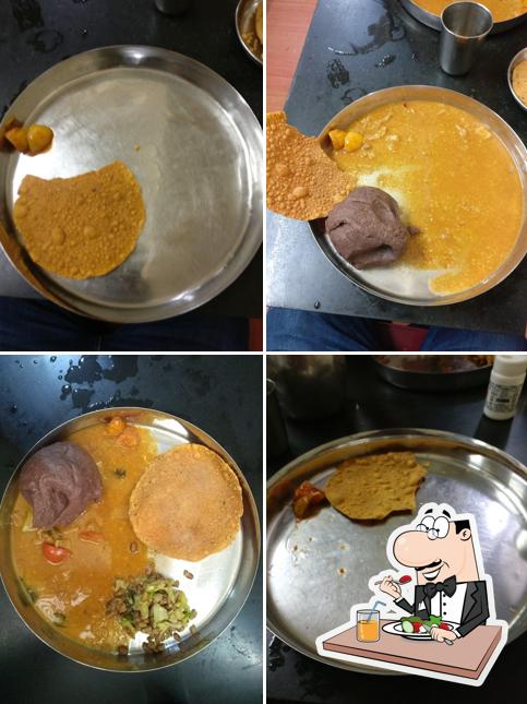 Food at Mudde Madappa Mess