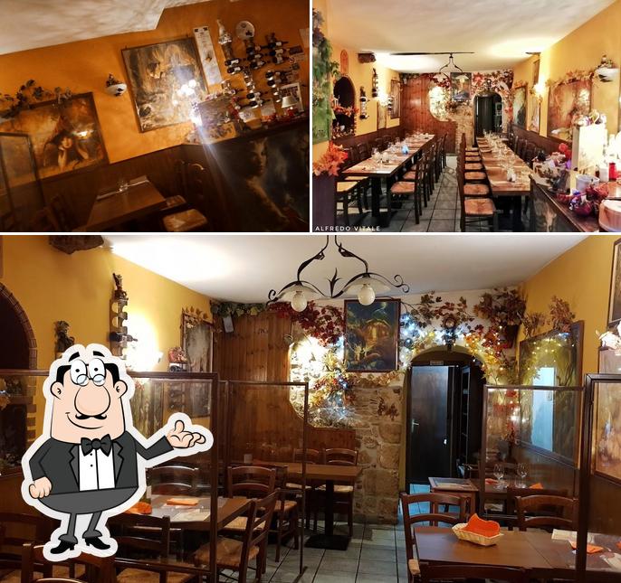 Gli interni di Osteria la Zeriba