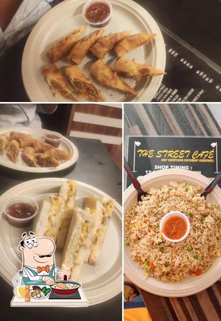 Fried rice at Delhi Food Street