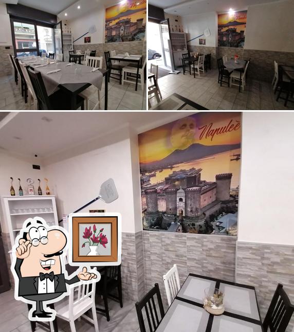 Siediti a un tavolo di Amami Ancora