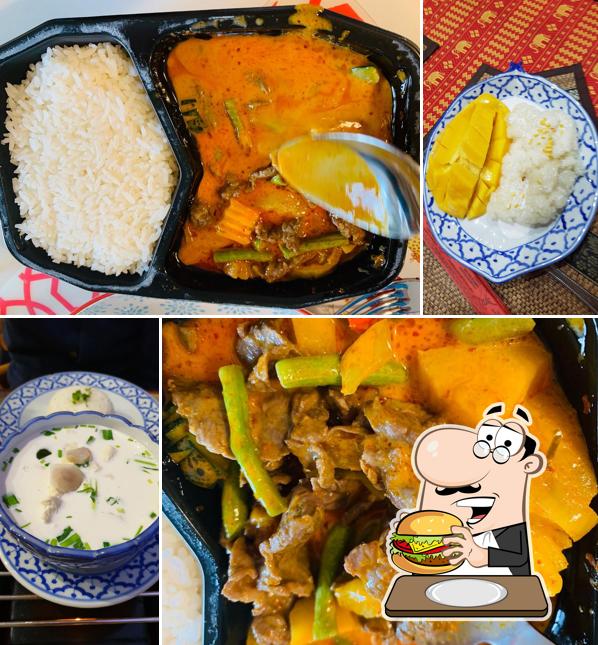 Prova un hamburger a Chok Dee Thai Restaurant (ร้านอาหารไทย โชคดี)