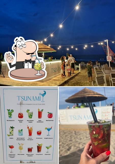 La foto della bevanda e interni di Chiringuito Tsunami Cocktail Bar Rimini
