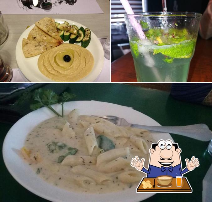 Clam chowder at F32
