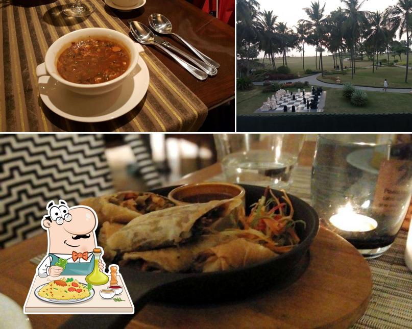 The image of ADEGA CAMOENS’s food and exterior