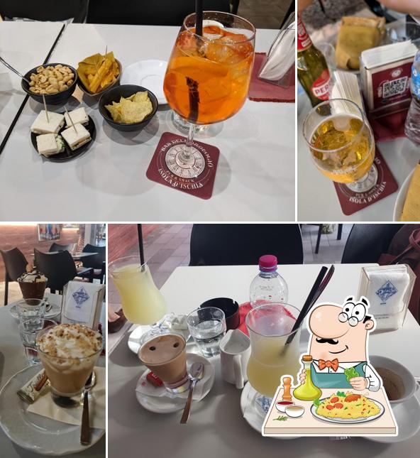 Cibo al Bar dell'Orologio
