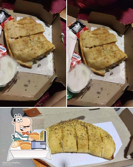 Garlic bread at MOJO Pizza - 2X Toppings