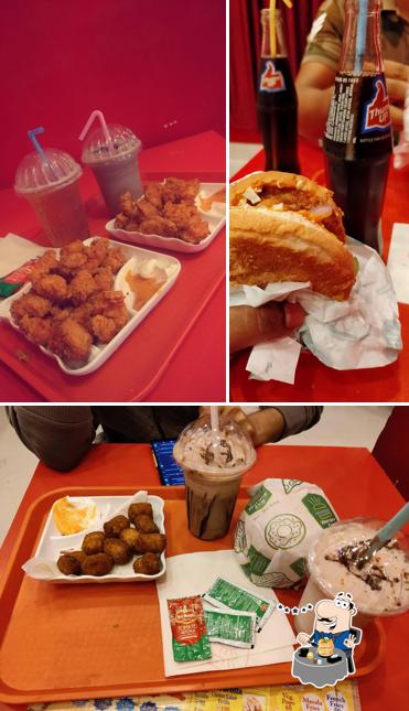 Food at Burger Era dinanager