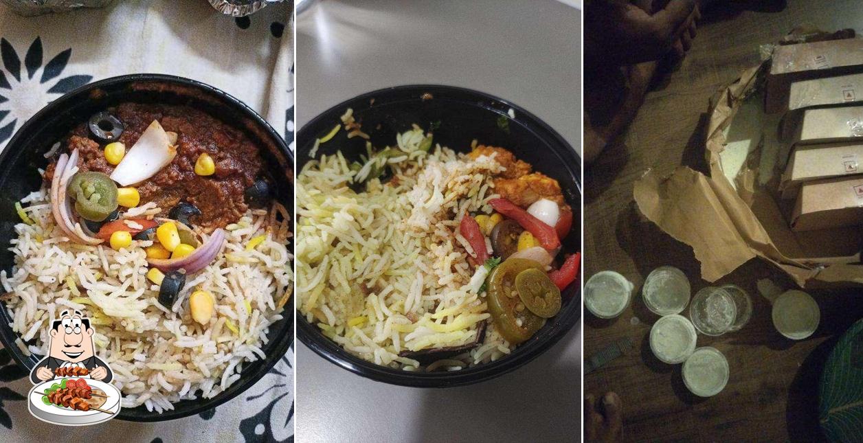 Food at The Good Bowl