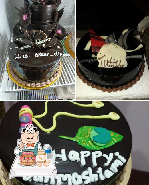 Look at the picture of Fresh cake