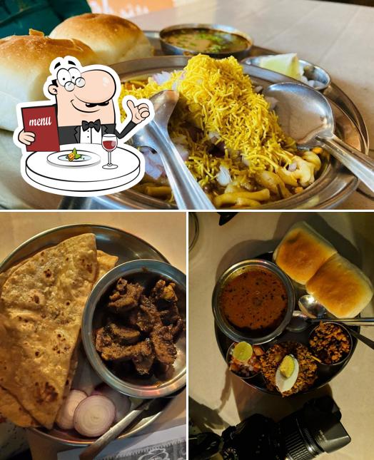 Meals at Hotel Marathi Zatka - Chicken Misal in Lonavala
