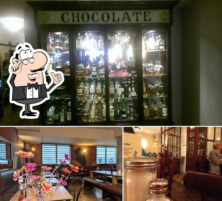 L'intérieur de Café Puck