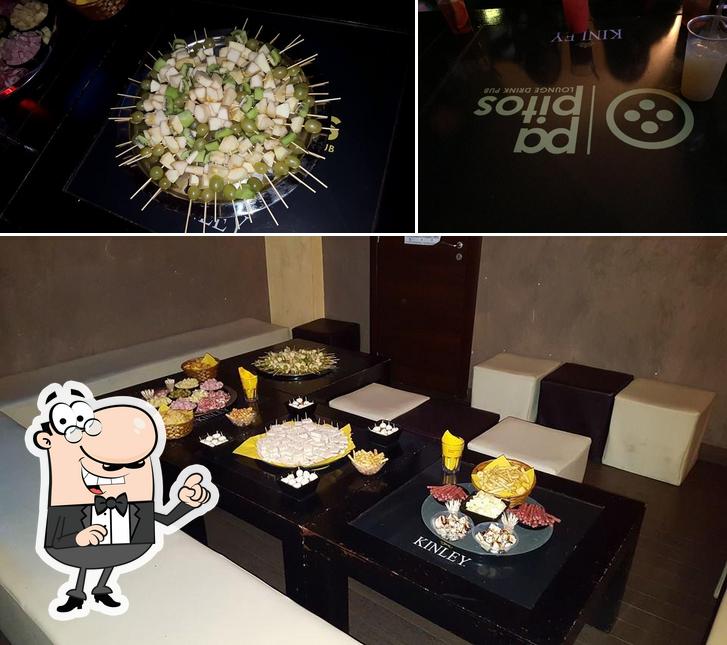 La foto di interni e cibo da Papitos