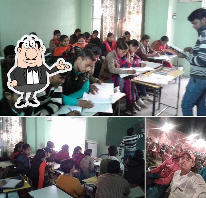 Bhagirath Samosa Shop