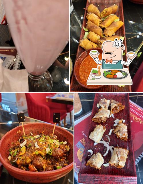 Food at Paratha's Alley