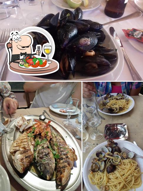 Prenditi la cucina di mare a Trattoria Casa del Nespolo