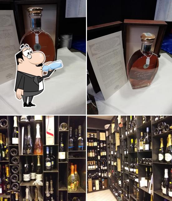Prenditi un drink dal menu
