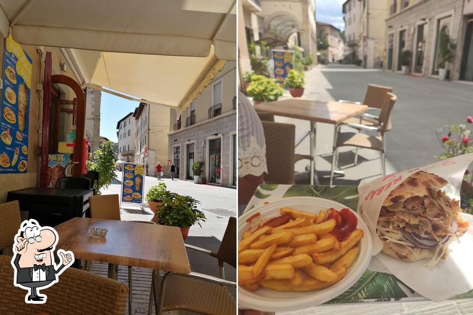 Gli interni di Voglia di pizza e kebab