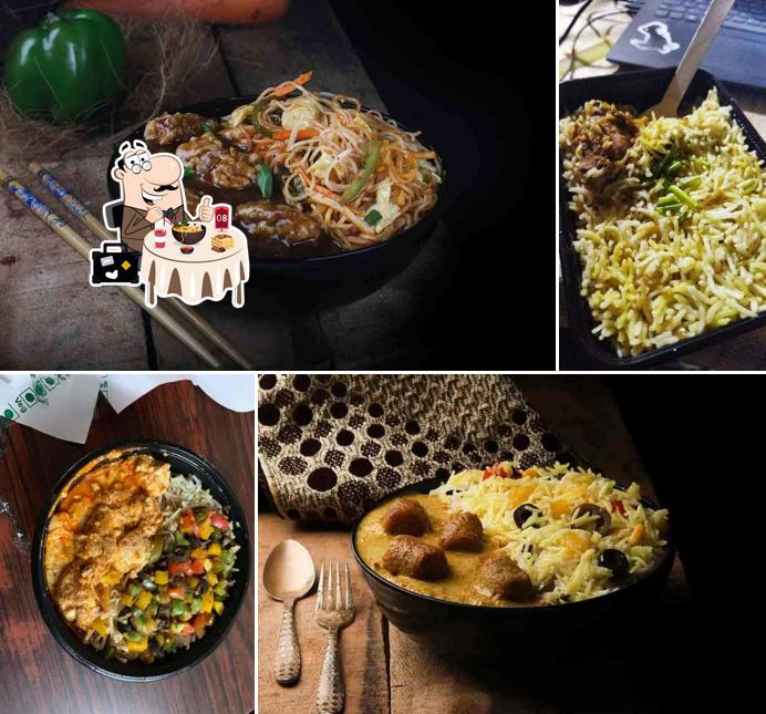 Food at The Good Bowl