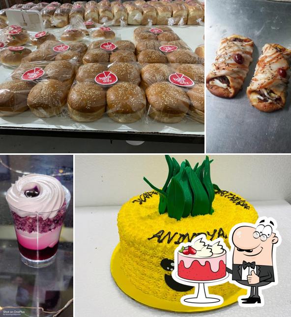 Red velvet cake at Bake My Day