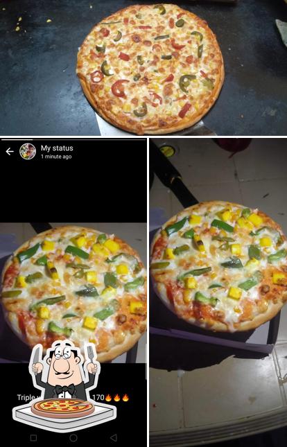 Pick pizza at CRAZY pizza corner and fast food