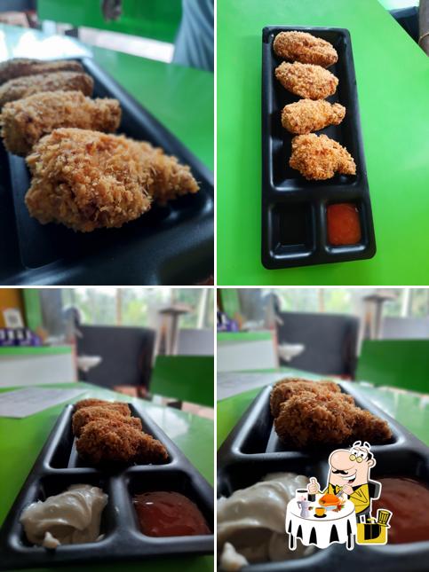 Food at ICE VILLA ( CAFE )