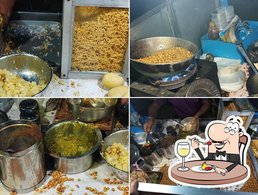 Food at Madan Chana chaat