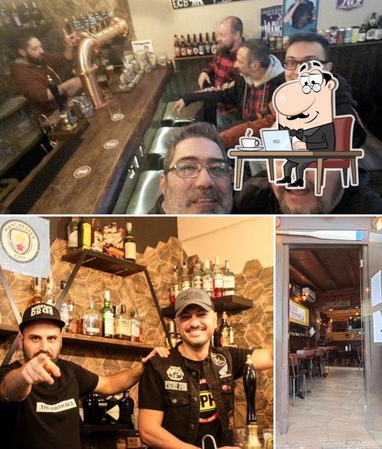 Dai un’occhiata alla foto che mostra la interni e bancone da bar di Sailor Public House