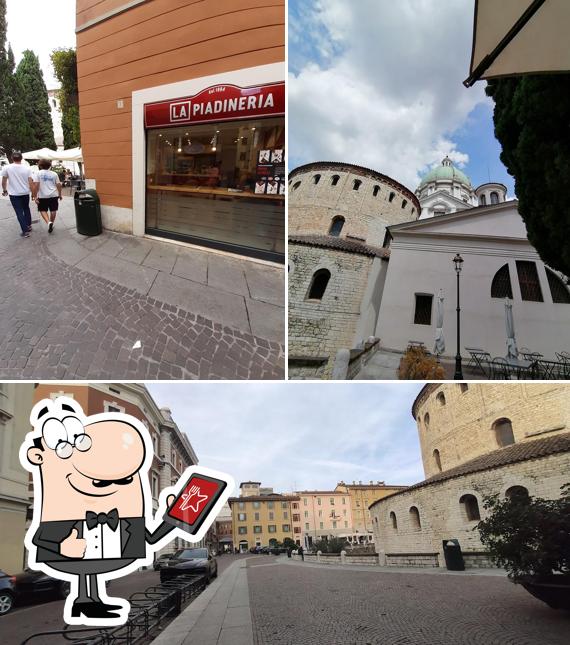 Gli esterni di La Piadineria