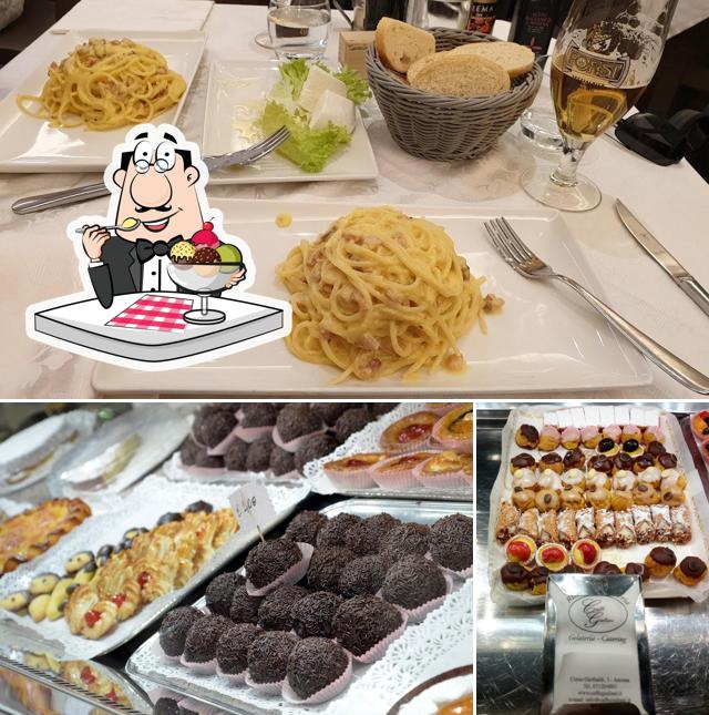 Bar Caffè Giuliani - Ristorante - Pizzeria - Aperitivi - Rooms offre un'ampia varietà di dolci
