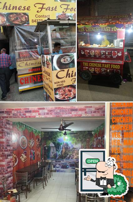 The exterior of The Chinese fast food (Rehri-Cart)