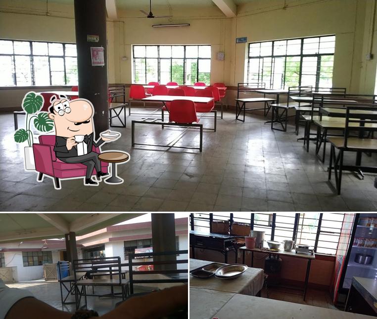 The interior of Sant Gadge Baba Amravati University Canteen