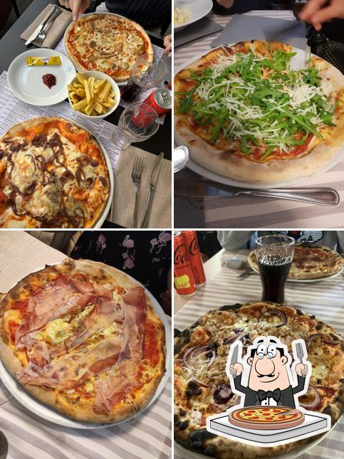 Ordina una pizza a Da Fausta Pizzeria dal 1957