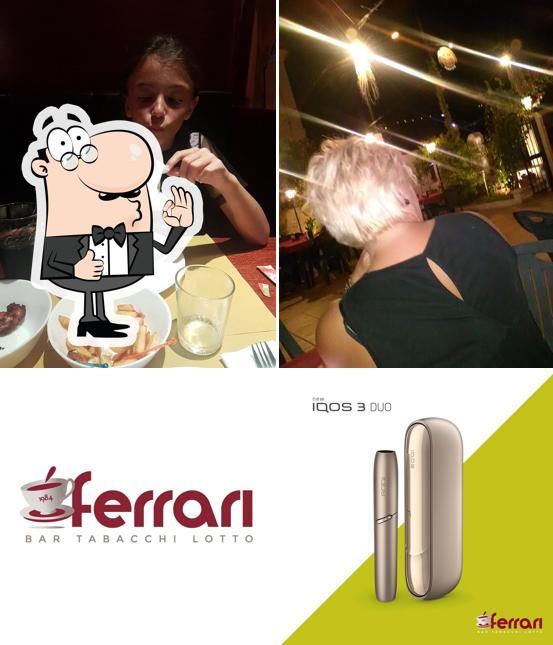 Voir l'image de Bar Ferrari