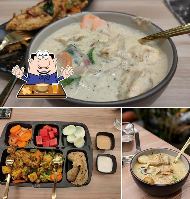 Clam chowder at THE STEAMED - HEALTHY FOOD CUISINE