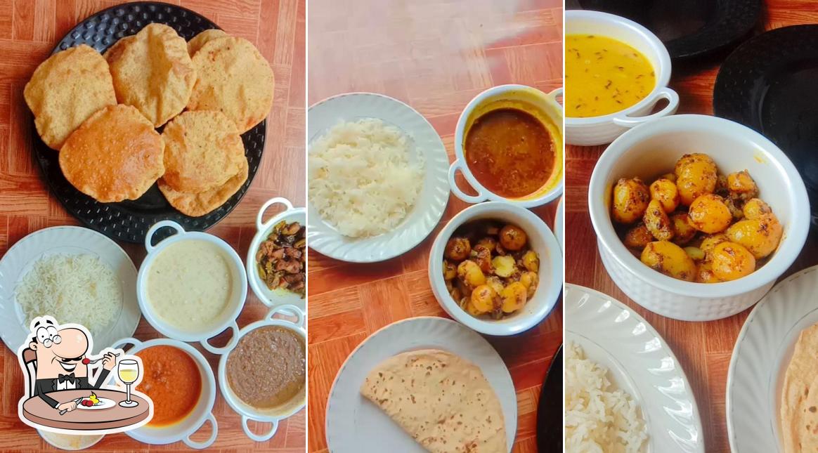 Food at Ashiyana dhaba