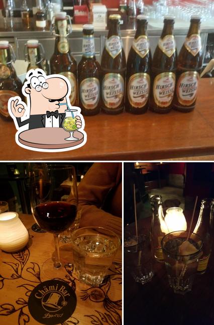 Goditi un drink dal menu