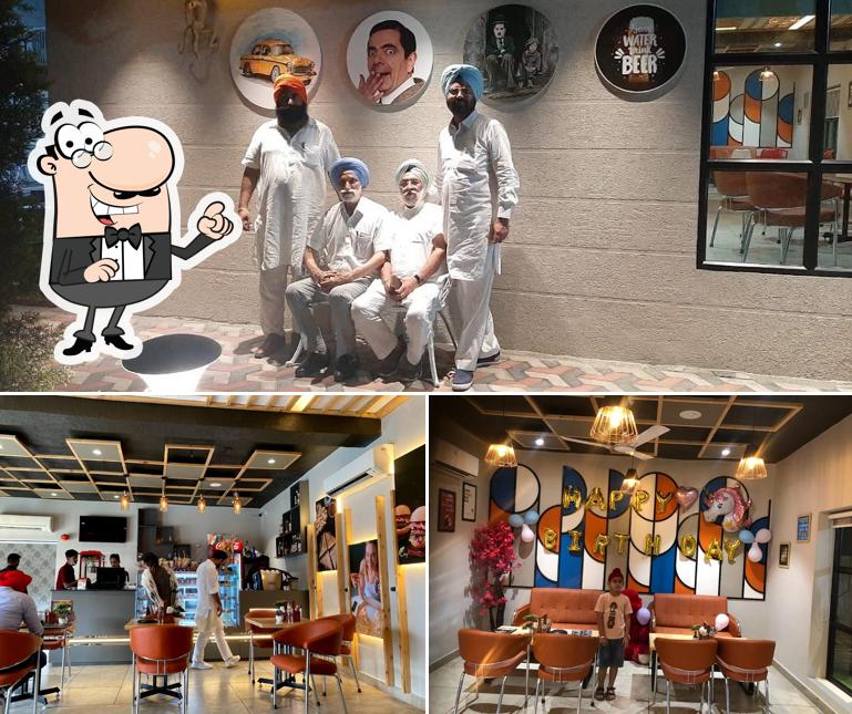 Take a seat at one of the tables at Chotu Maharaj Amritsar