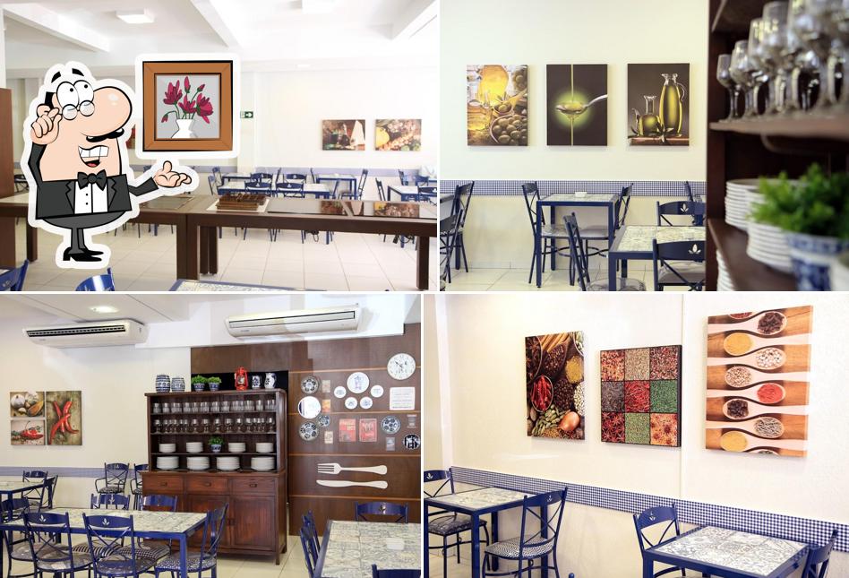 Sente em uma das mesas no Fratellos Restaurante