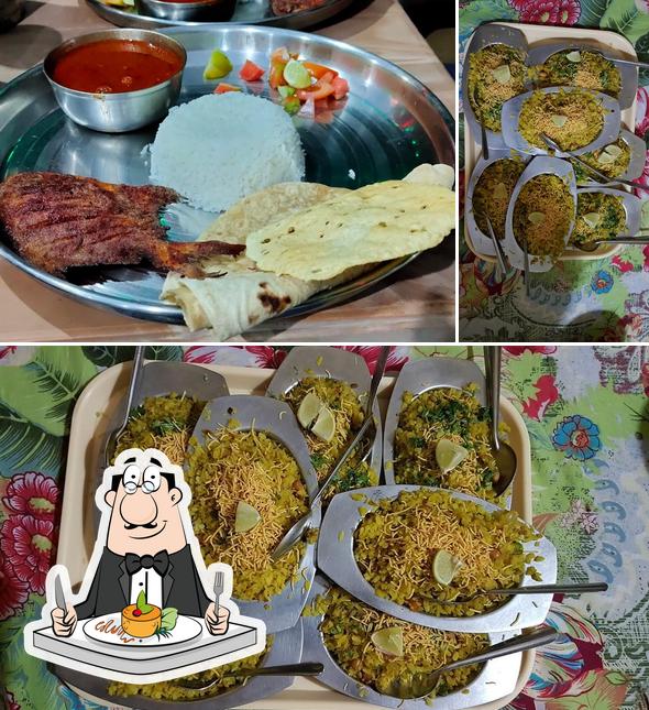Food at PICNIC PARK AND OMKAR KHANAVAL पिकनिक पार्क अँड ओंकार खानावळ