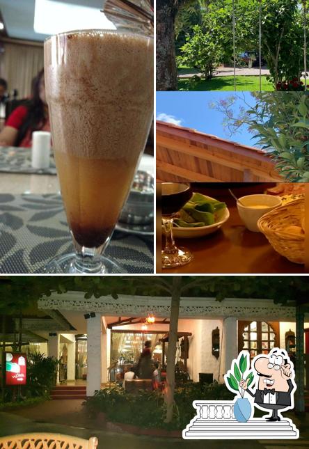 The photo of Nakli Dhaba’s exterior and drink