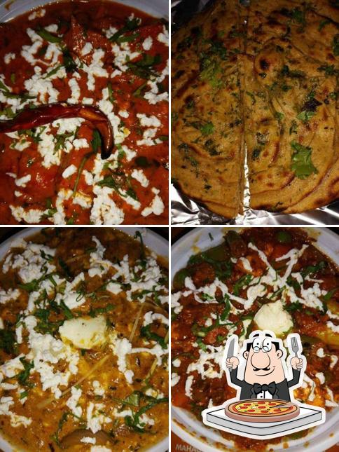 At Mealtime, you can try pizza