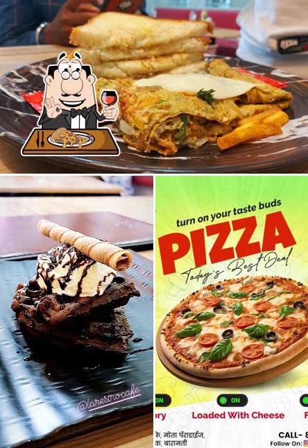 Try out pizza at La Restro Cafe