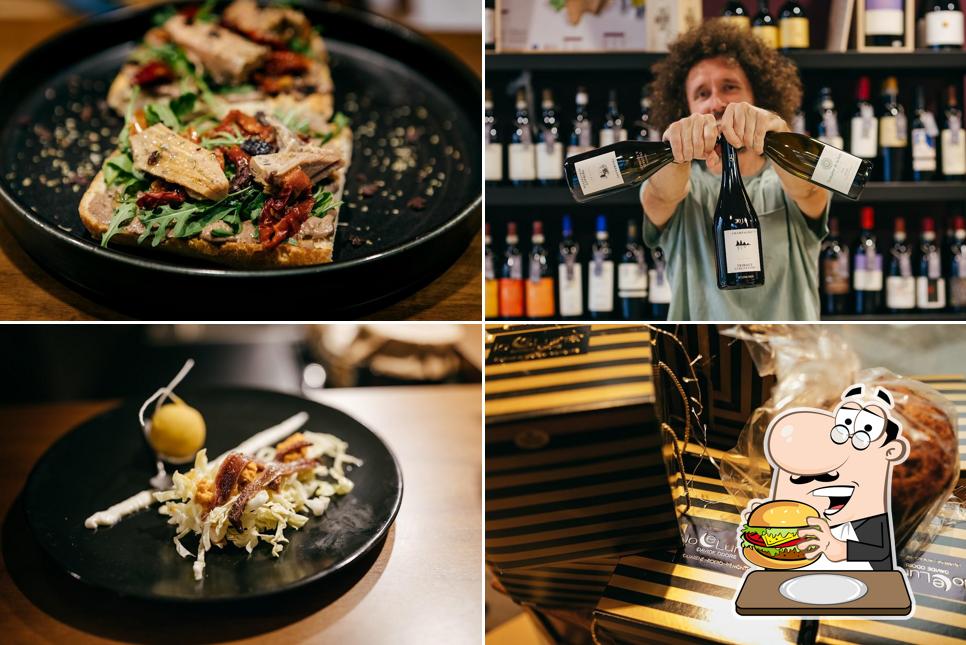 Prenditi un hamburger a Enoteca Assetati