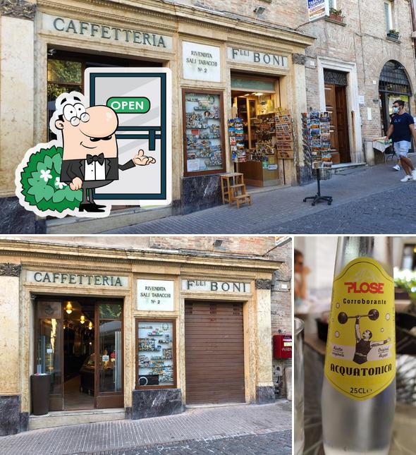 Tra le varie cose da Caffetteria Flli Boni si possono trovare la esterno e birra