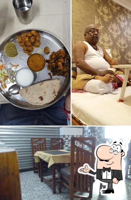 Check out the picture showing interior and food at Maharashtra Hitkari Mandal