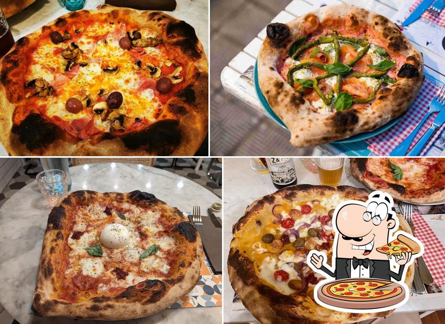 A Pasqualino Happy Republic @Circolo Nautico "Reggio", puoi prenderti una bella pizza