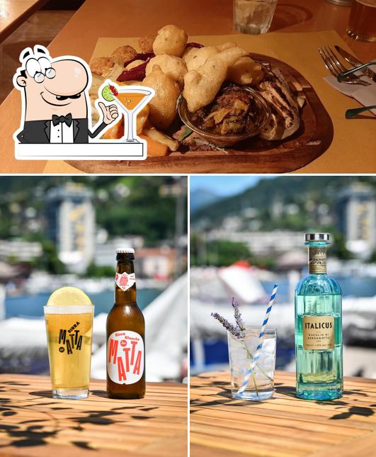 La bevanda e cibo del ristorante