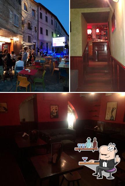 Gli interni di Fusion Cafè