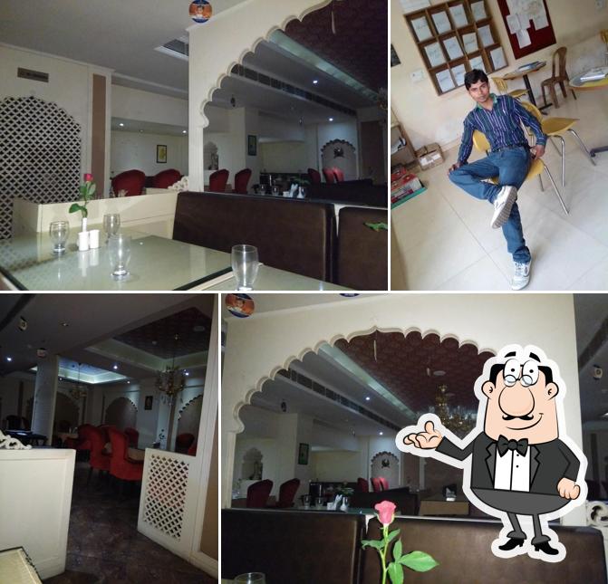 The interior of Akbari